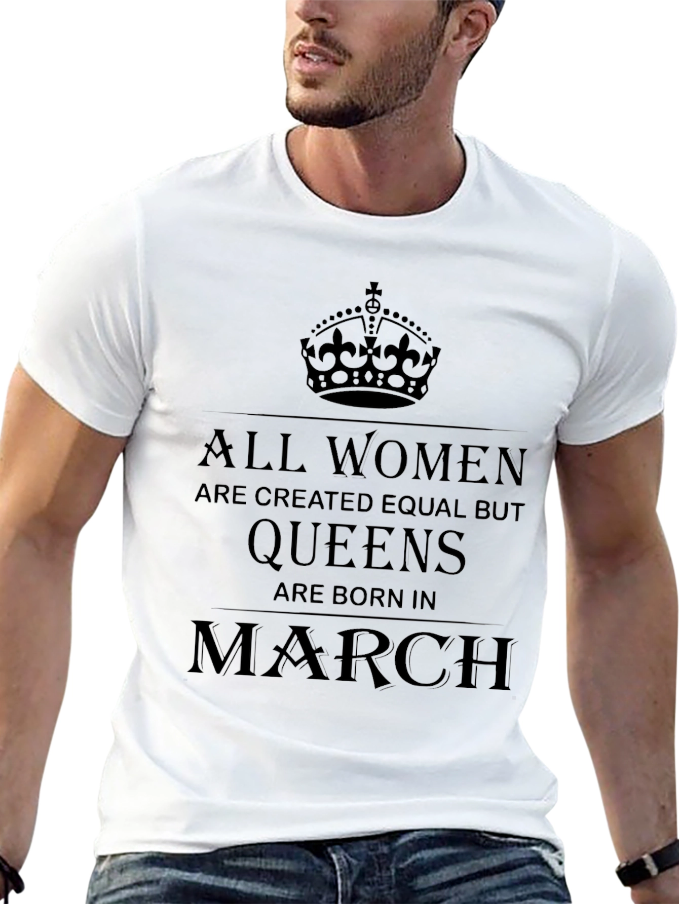Women Born in March Queen T-Shirt