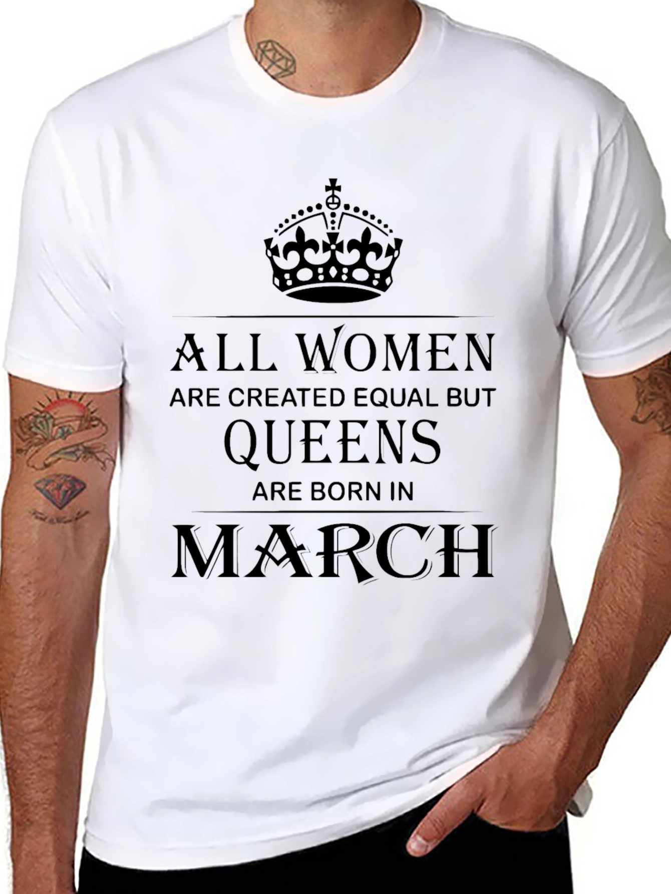 Women Born in March Queen T-Shirt