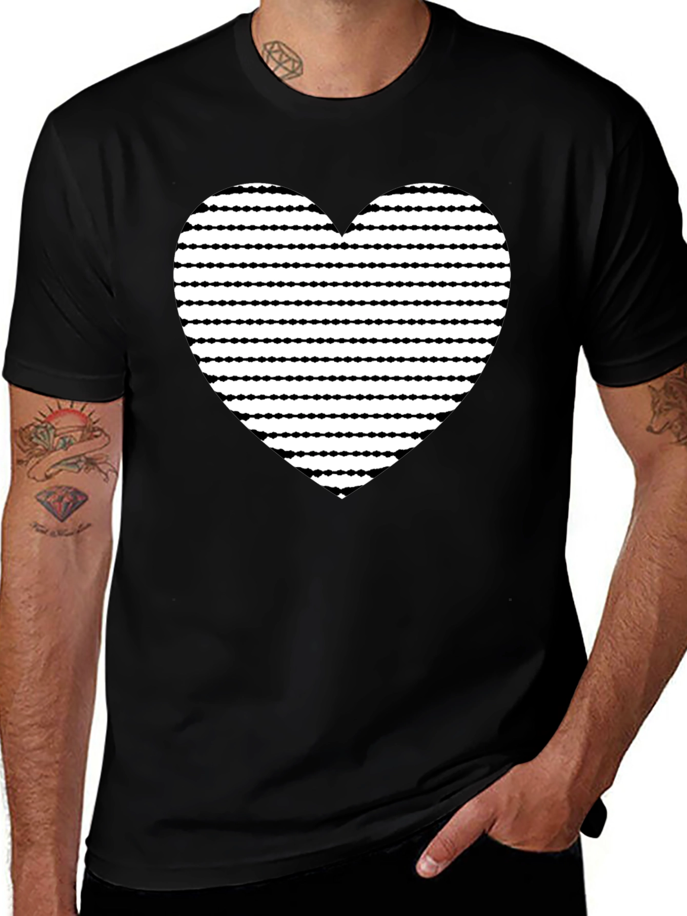 Heart Stripe Graphic Black T-Shirt