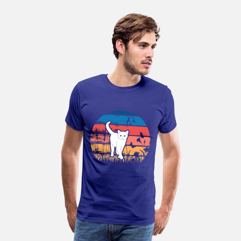 Cat in Nature Retro Design
