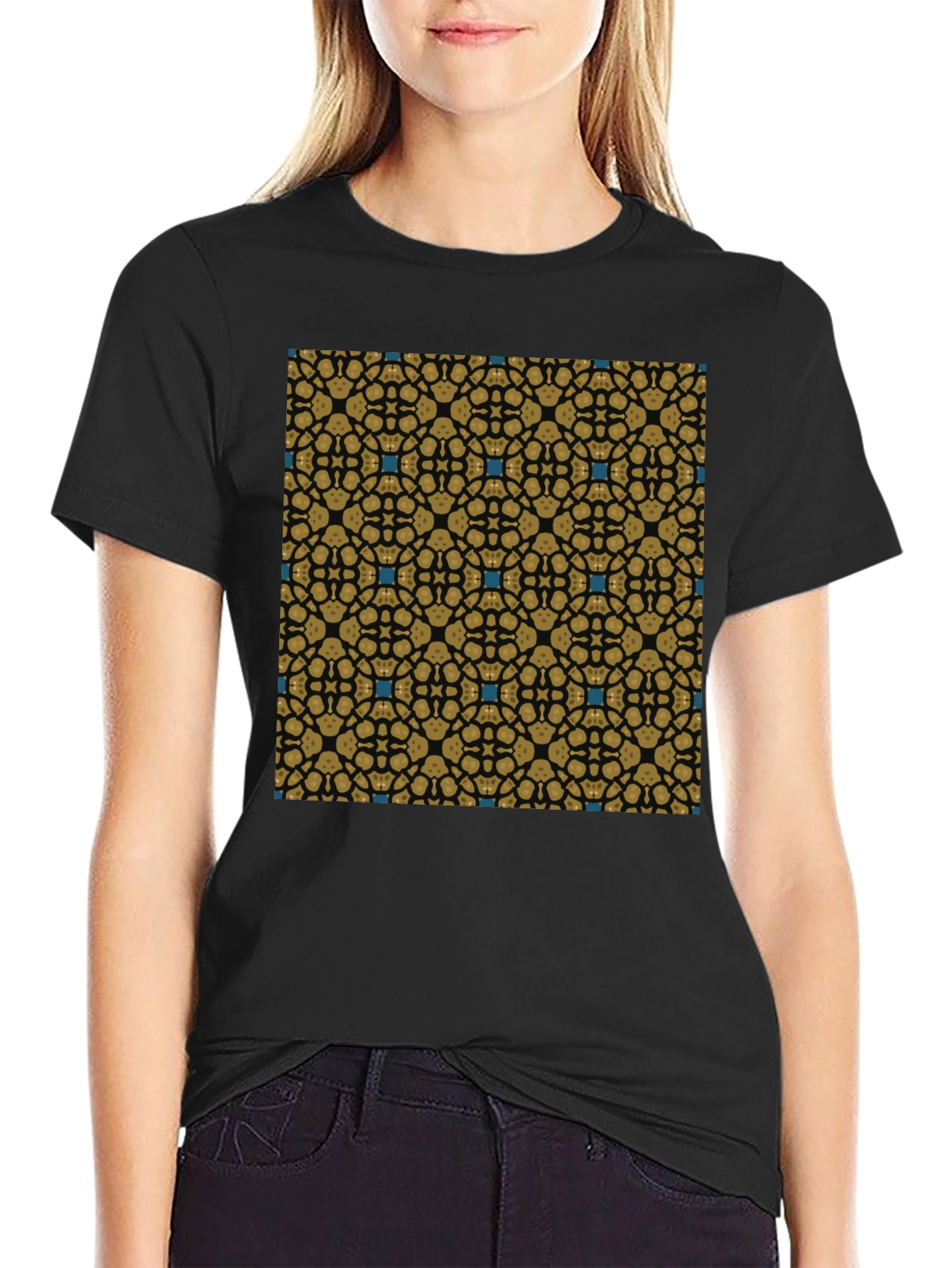 Geometric Pattern T-Shirt - Stylish Everyday Wear