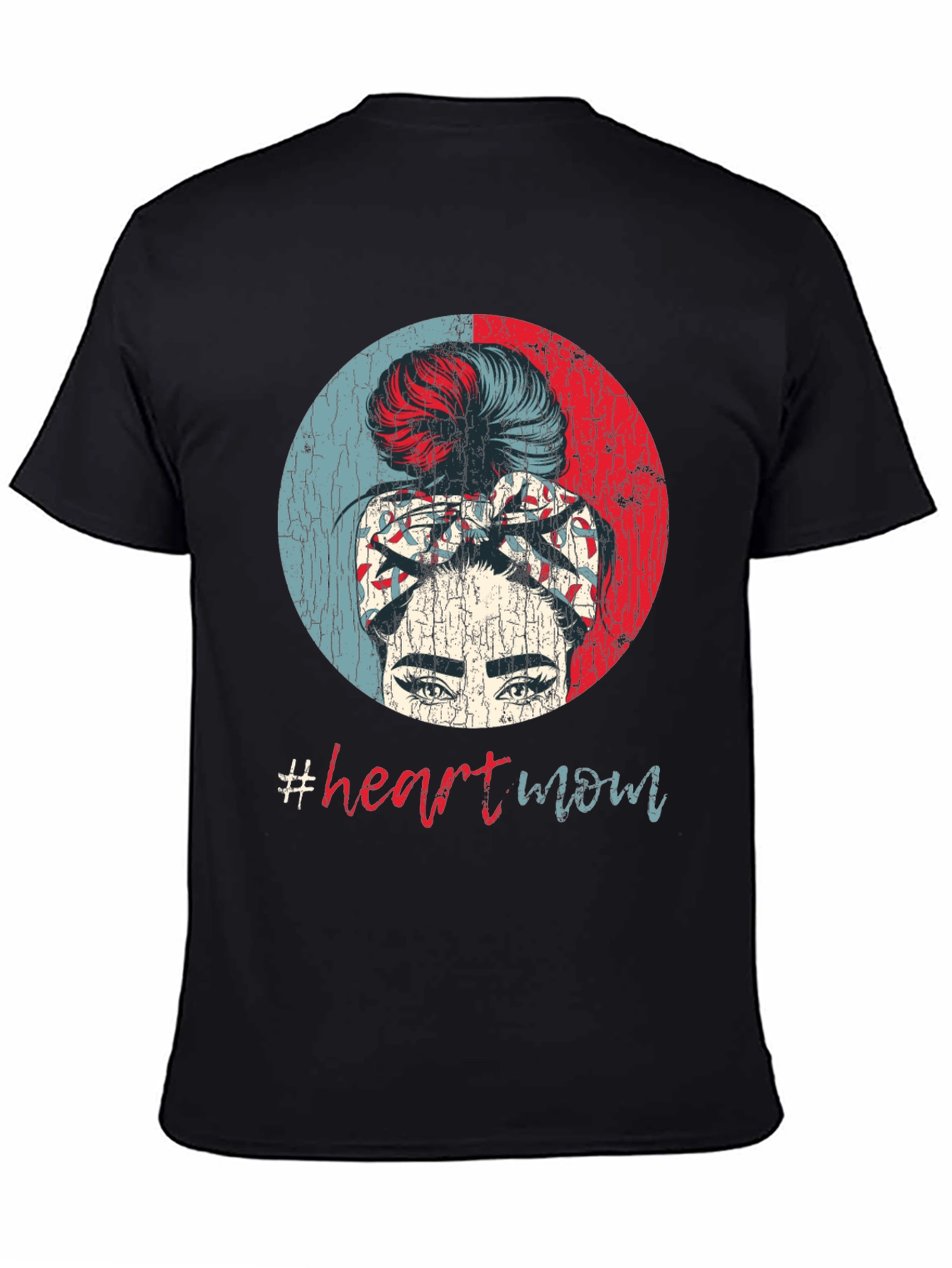 #heartmom Graphic Tee - Show Your Love!