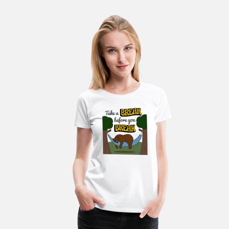 Illustration bear in hammock