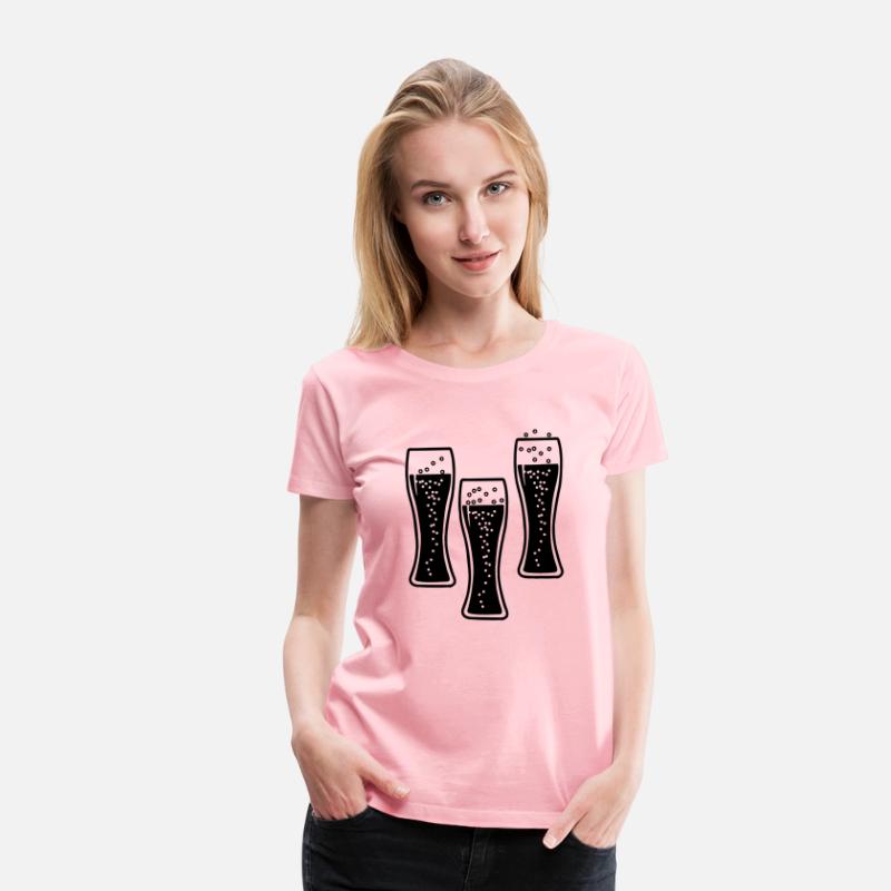 Three bubble drink lemonade or beer glasses
